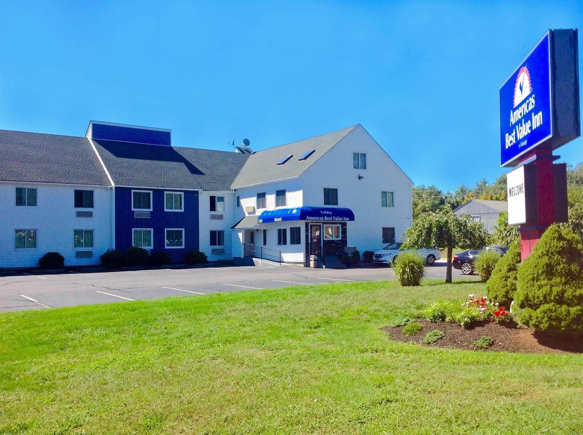 Americas Best Value Inn New London Mystic Экстерьер фото
